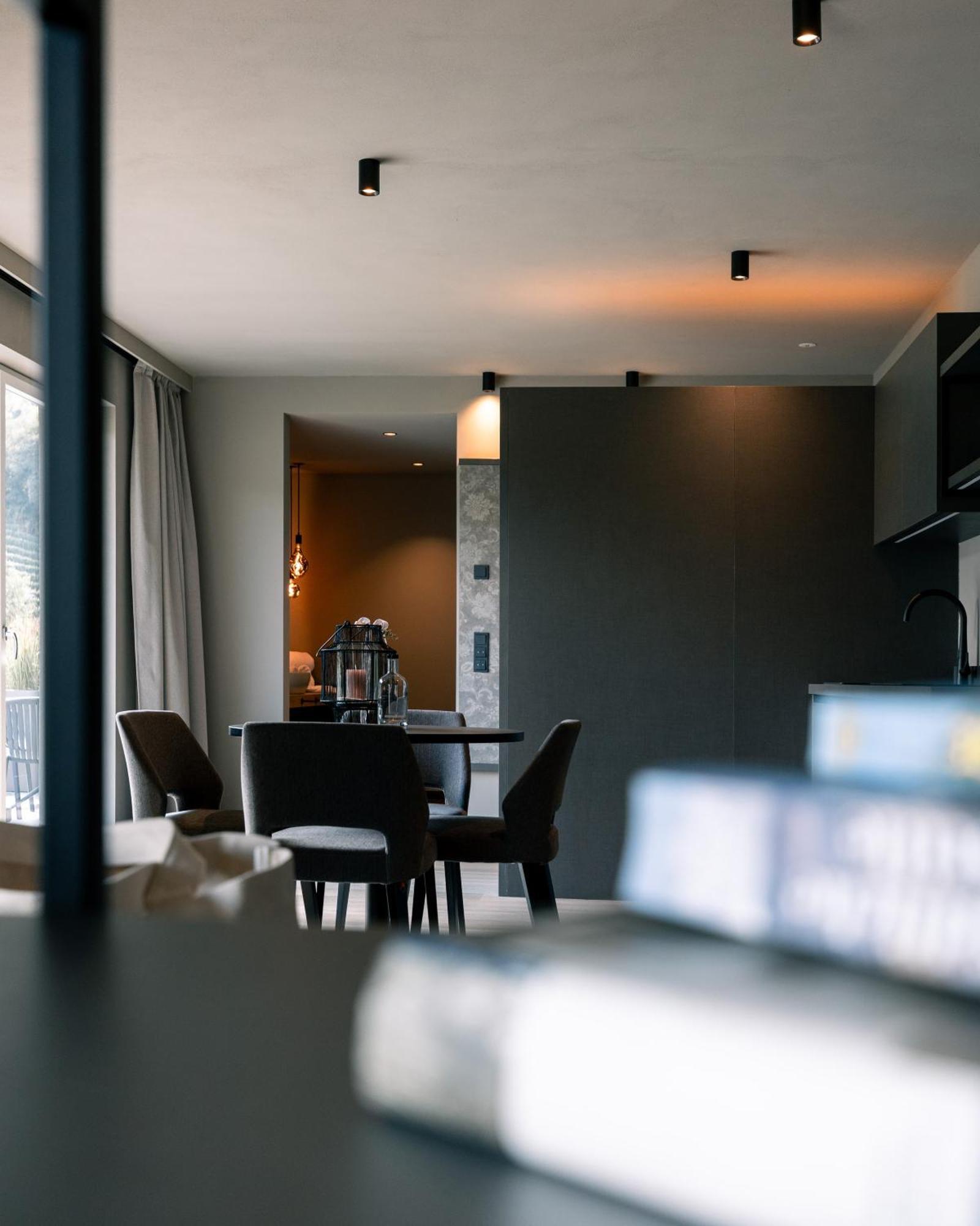 Belia Lofts - Adults Only - Apartments Апиано сула Страда дел Вино Екстериор снимка
